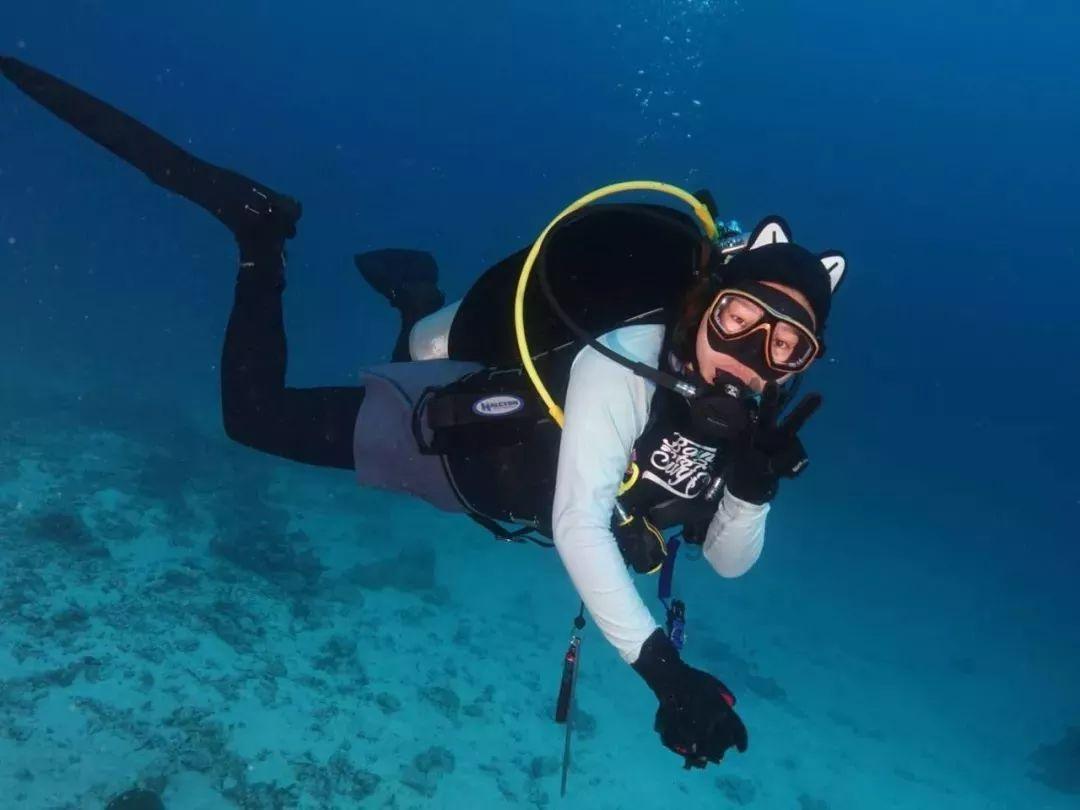 海军蓝